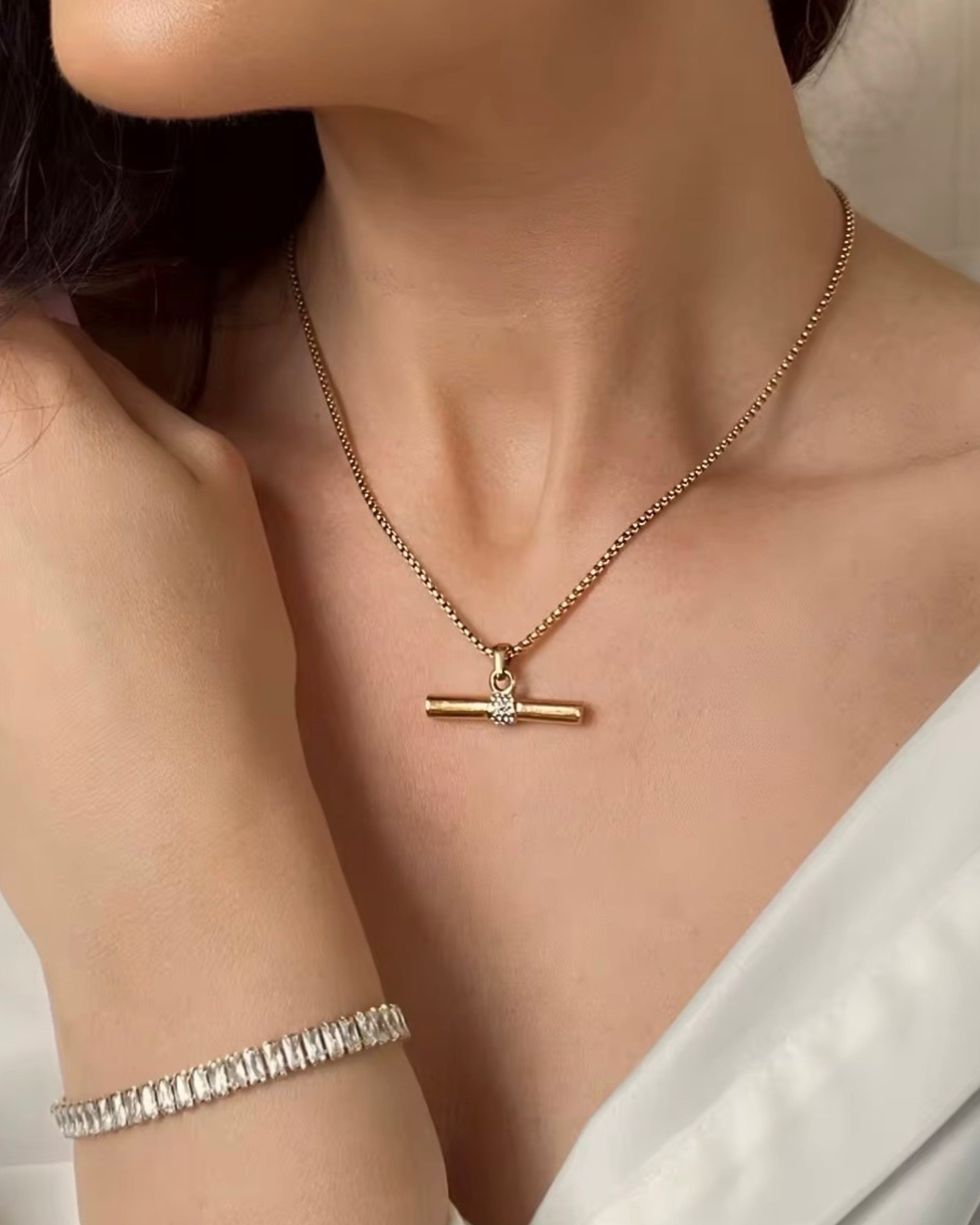 The T-Bar Necklace