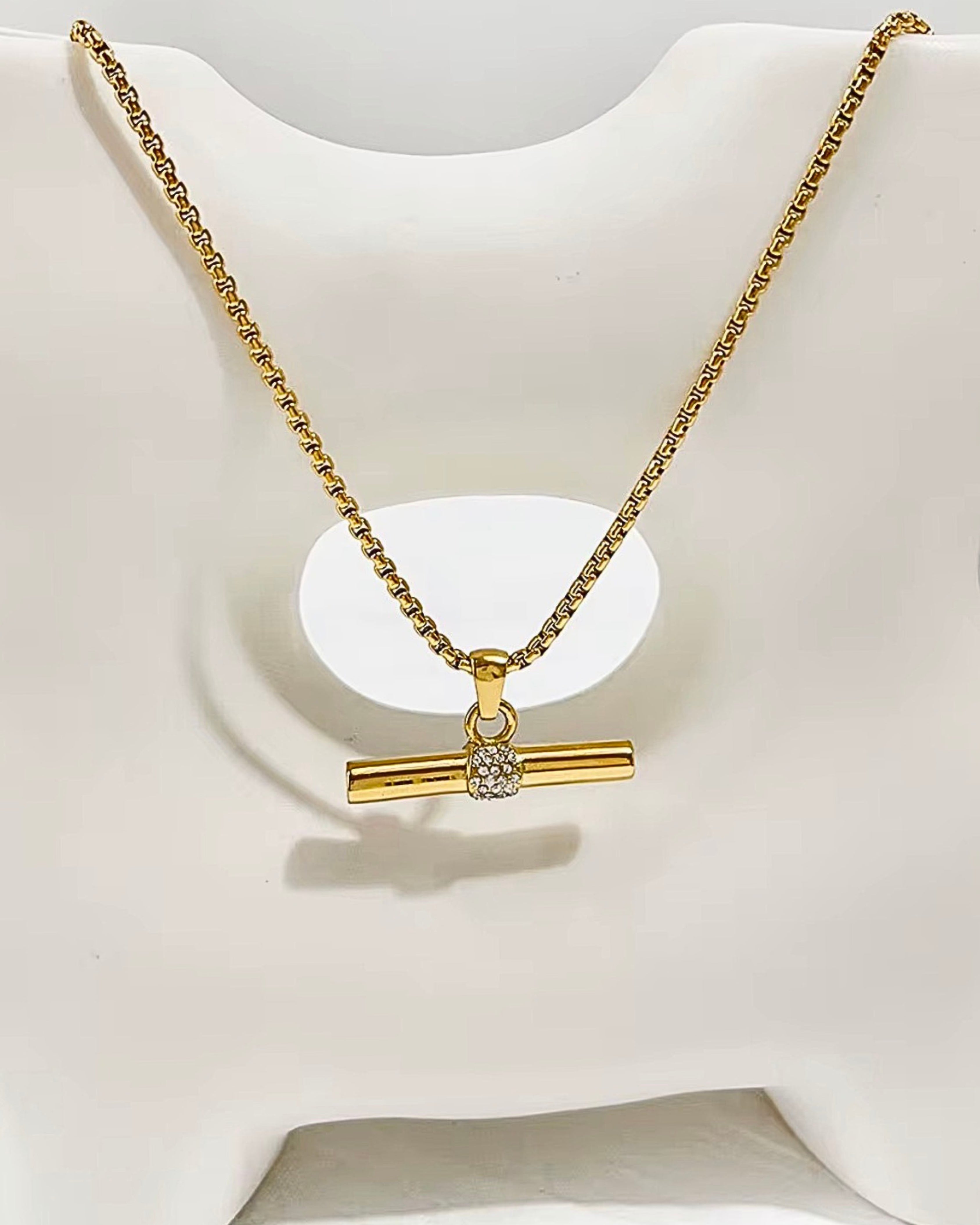 The T-Bar Necklace