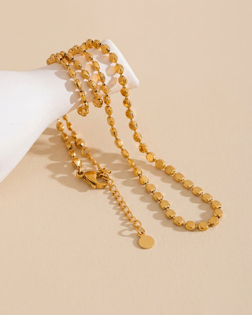 The Bead Necklace