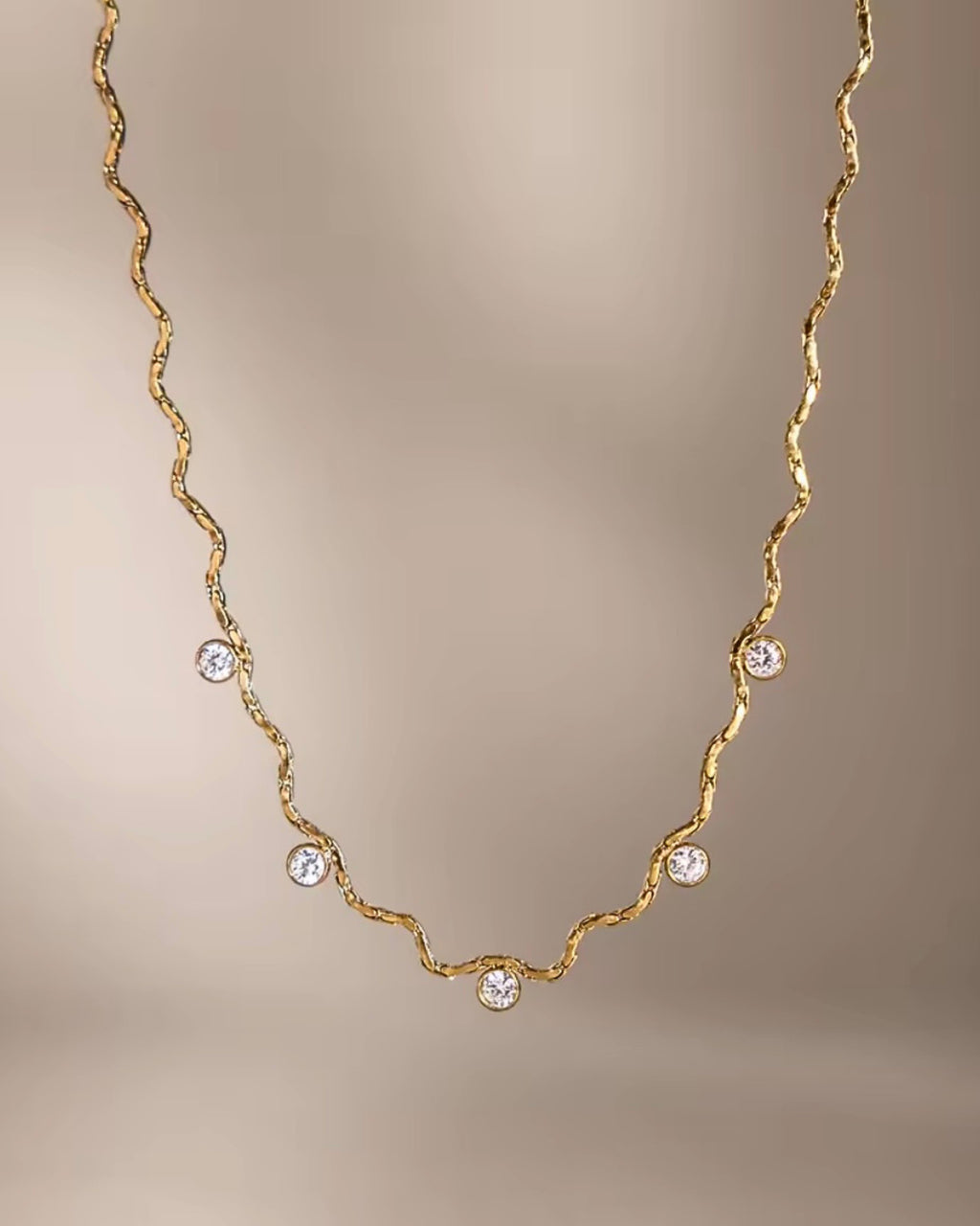 The Wave Necklace