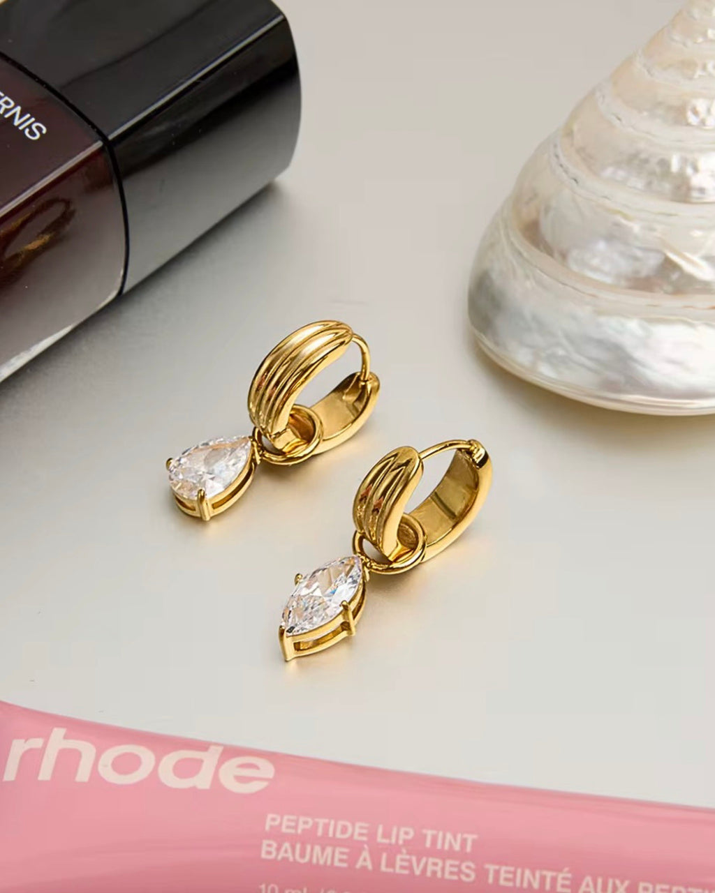 The Teardrop Earrings